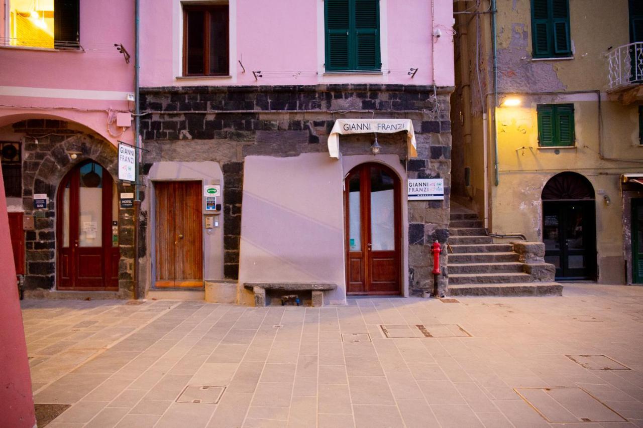 Via Mazzini - Francamaria Rooms Βερνάτσα Εξωτερικό φωτογραφία