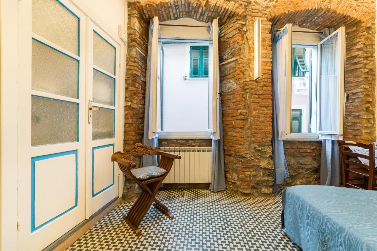 Via Mazzini - Francamaria Rooms Βερνάτσα Εξωτερικό φωτογραφία