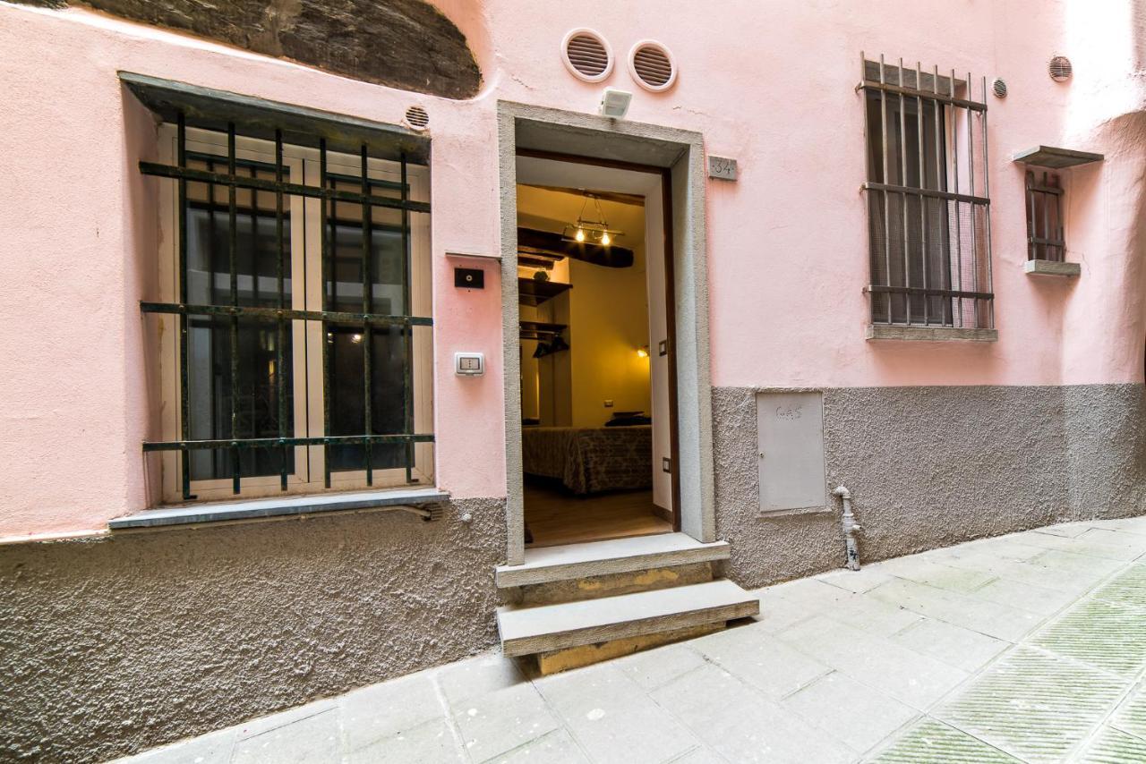 Via Mazzini - Francamaria Rooms Βερνάτσα Εξωτερικό φωτογραφία